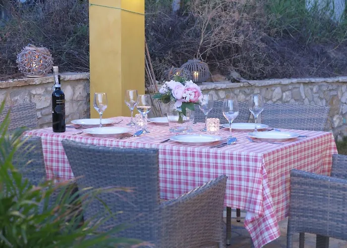 Villa Arillas Hillside 3 - Provence