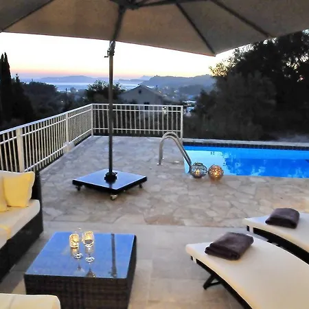 Arillas Hillside 3 - Provence *