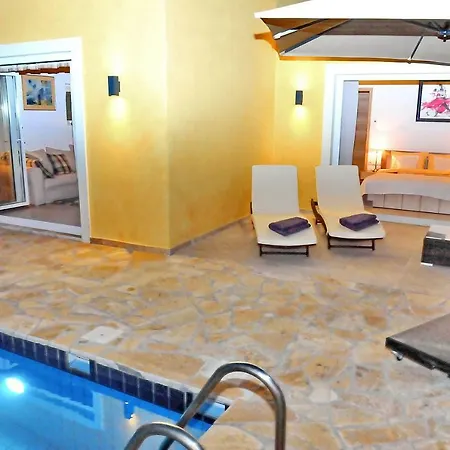 Vila Arillas Hillside 3 - Provence *