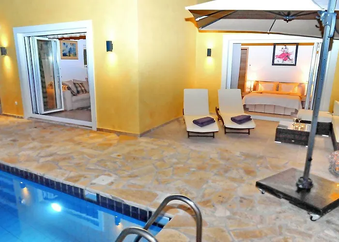 Villa Arillas Hillside 3 - Provence *